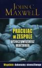 okładka książki - Pracując w zespole urzeczywistnisz