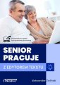 okładka książki - Senior pracuje z edytorem tekstu