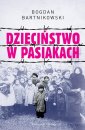 okładka książki - Dzieciństwo w pasiakach